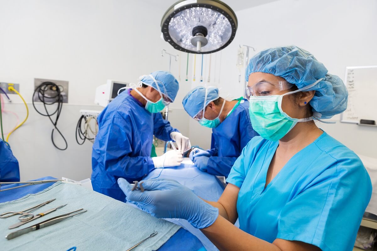 How Much Money Do Surgical Technicians Make In California