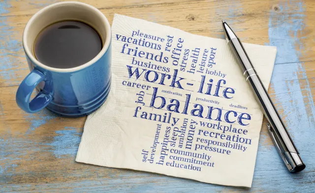 4 Strategies for Balancing Work and School 