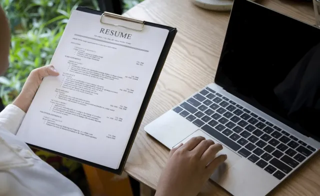 Making Your Mark: Tracking the Latest Resume Trends