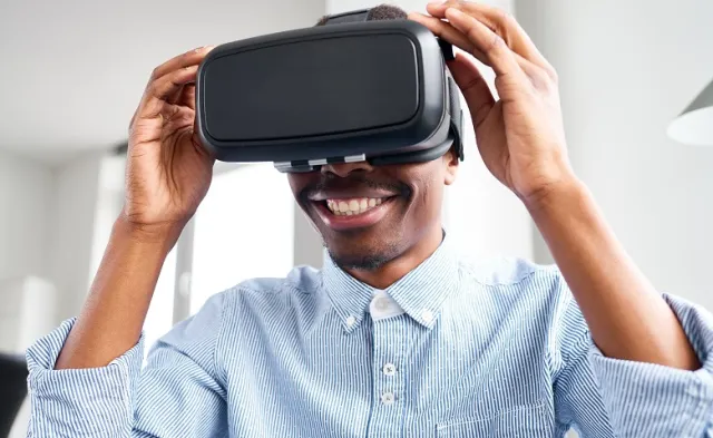 How Virtual Reality is Changing the Way We Work