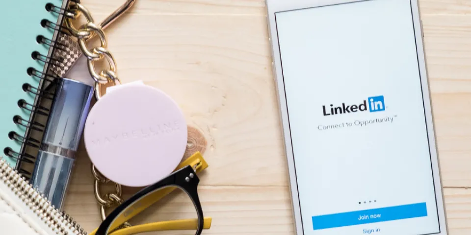 Are You Making These Mistakes on Your LinkedIn Profile?